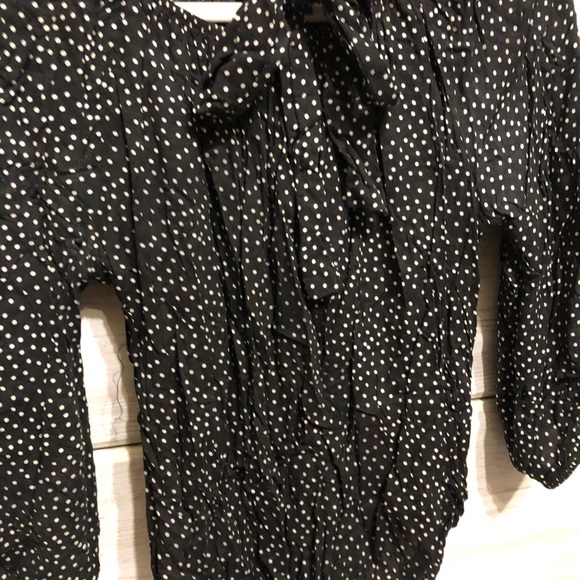 Black and white tie neck blouse - Picture 5 of 6